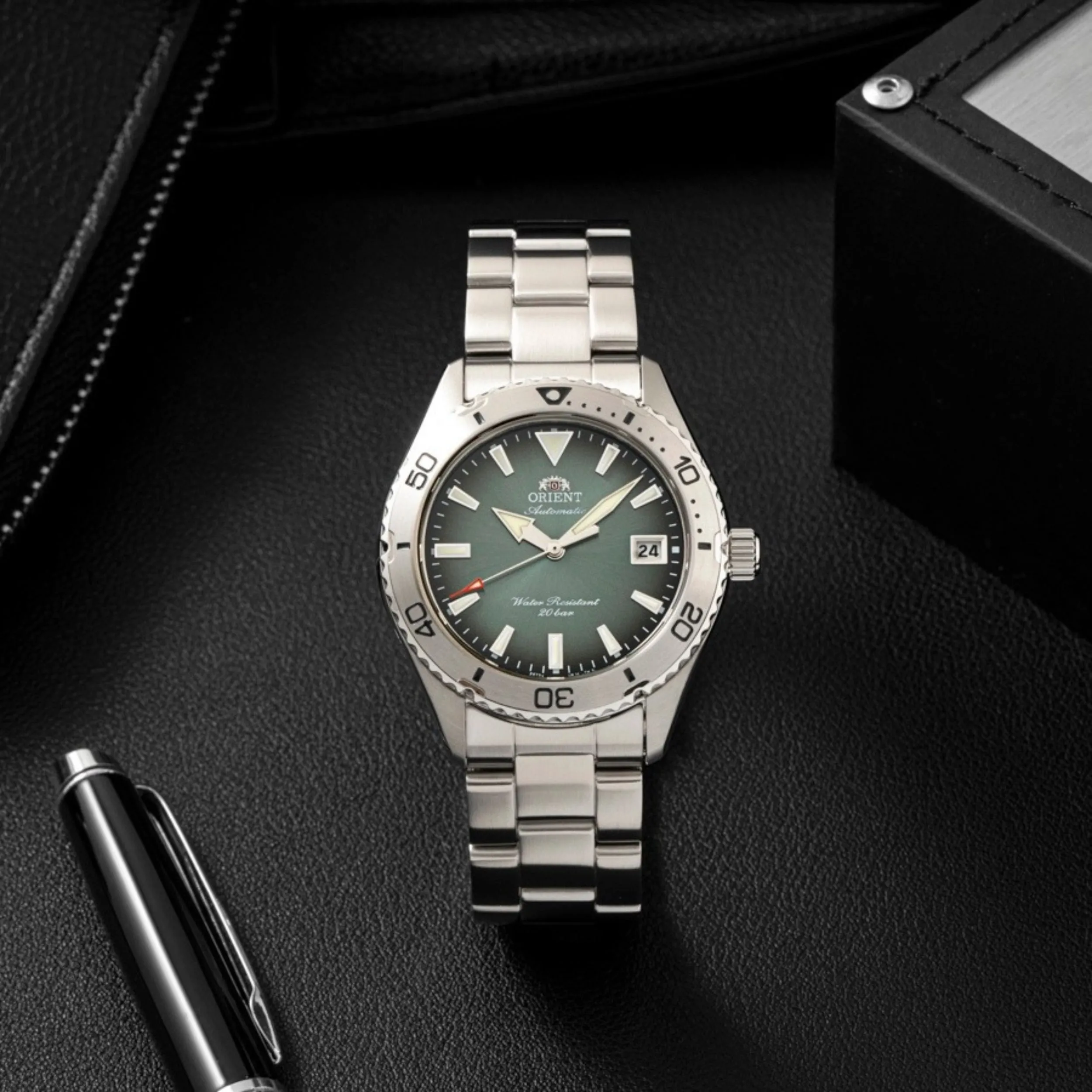 Đồng hồ Orient Mako 39.9 mm Nam RA-AC0Q13E30B