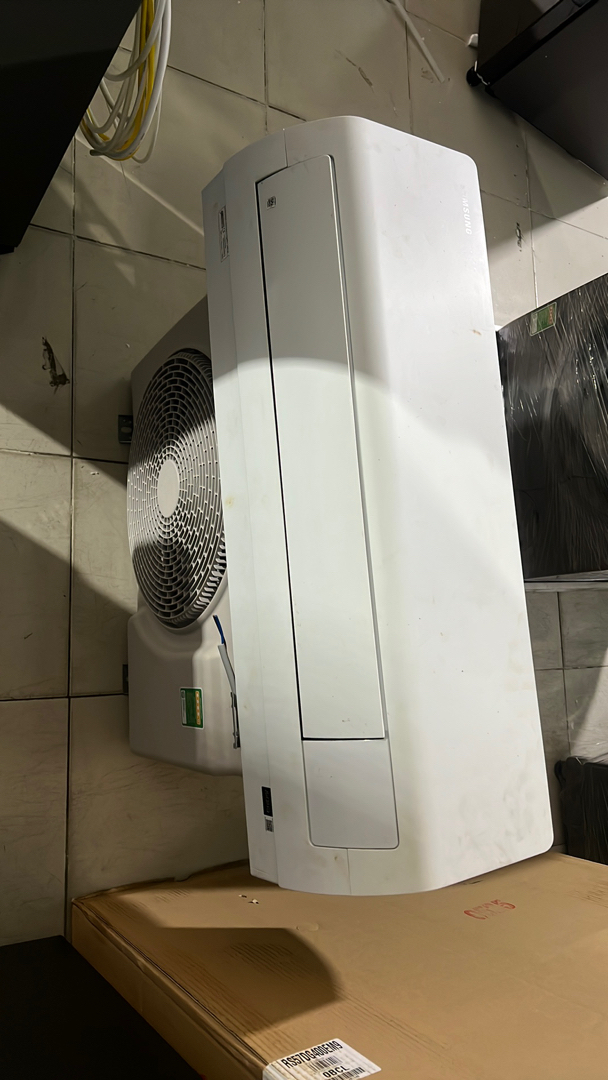 Máy lạnh Samsung AR13DYHZAWKNSV