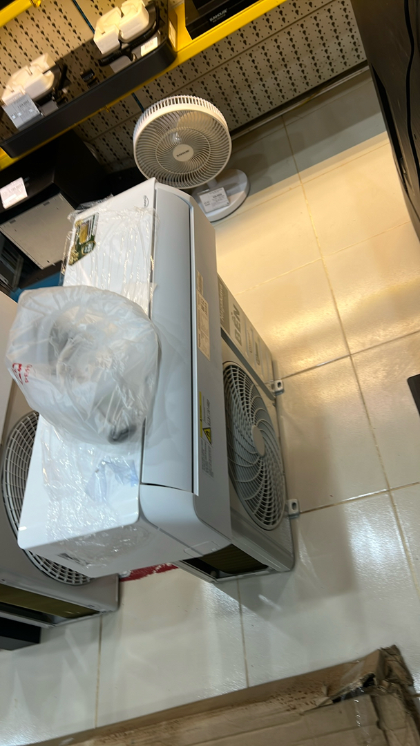 Máy lạnh Nagakawa NIS-C09R2T28