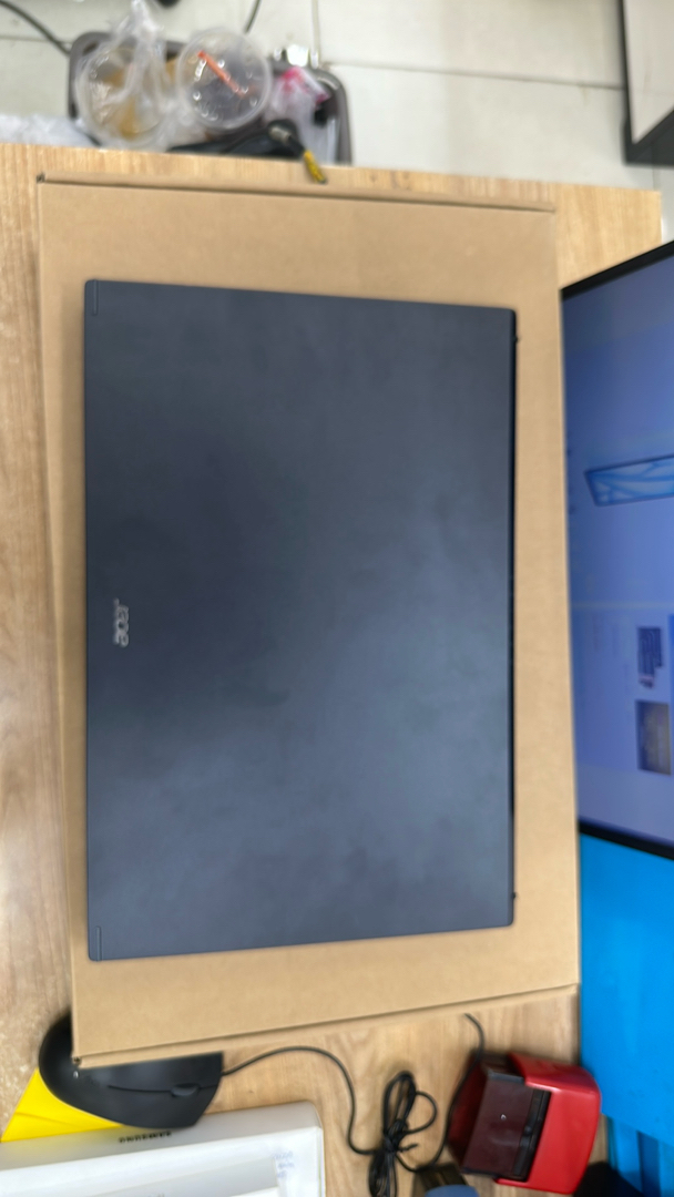 Acer Aspire 7 A715 76G 5806 i5 12450H/16GB/512GB/4GB RTX3050/15.6 inchF/144Hz/Win11/(NH.QMFSV.002)/Đ