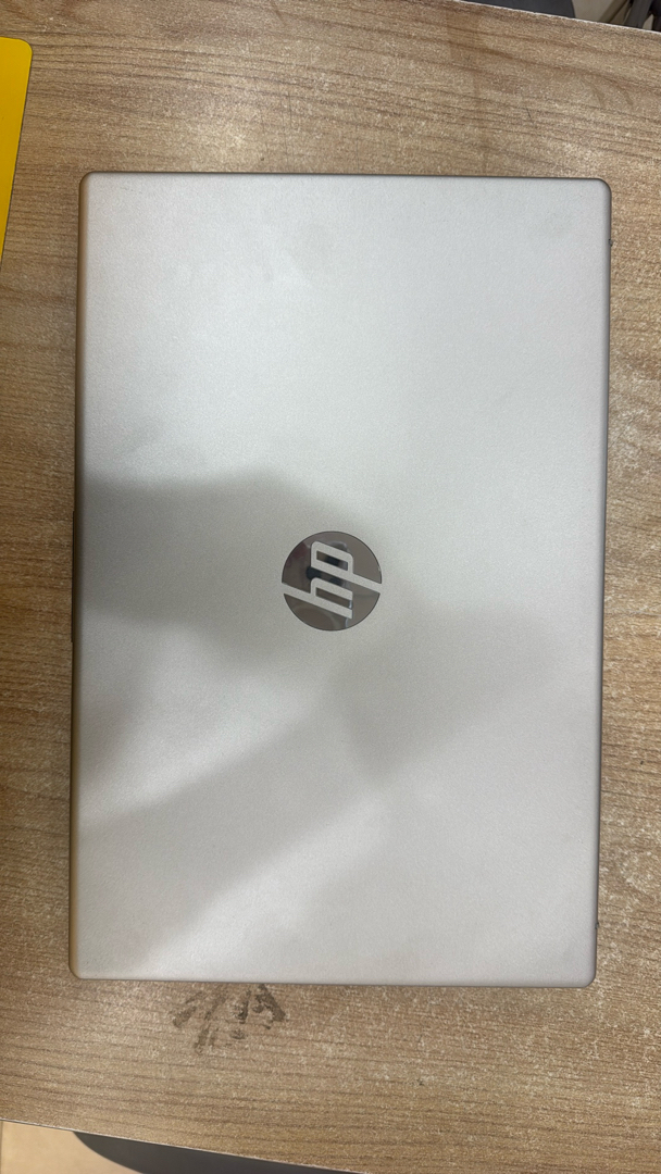 HP 15 fc0085AU R5 7430U/16GB/512GB/15.6 inchF/Win11/(A6VV8PA)/Vàng