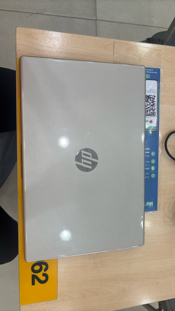 HP 15 fc0085AU R5 7430U/16GB/512GB/15.6 inchF/Win11/(A6VV8PA)/Vàng