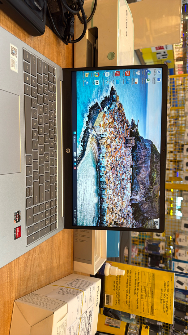 HP 15 fc0085AU R5 7430U/16GB/512GB/15.6 inchF/Win11/(A6VV8PA)/Vàng