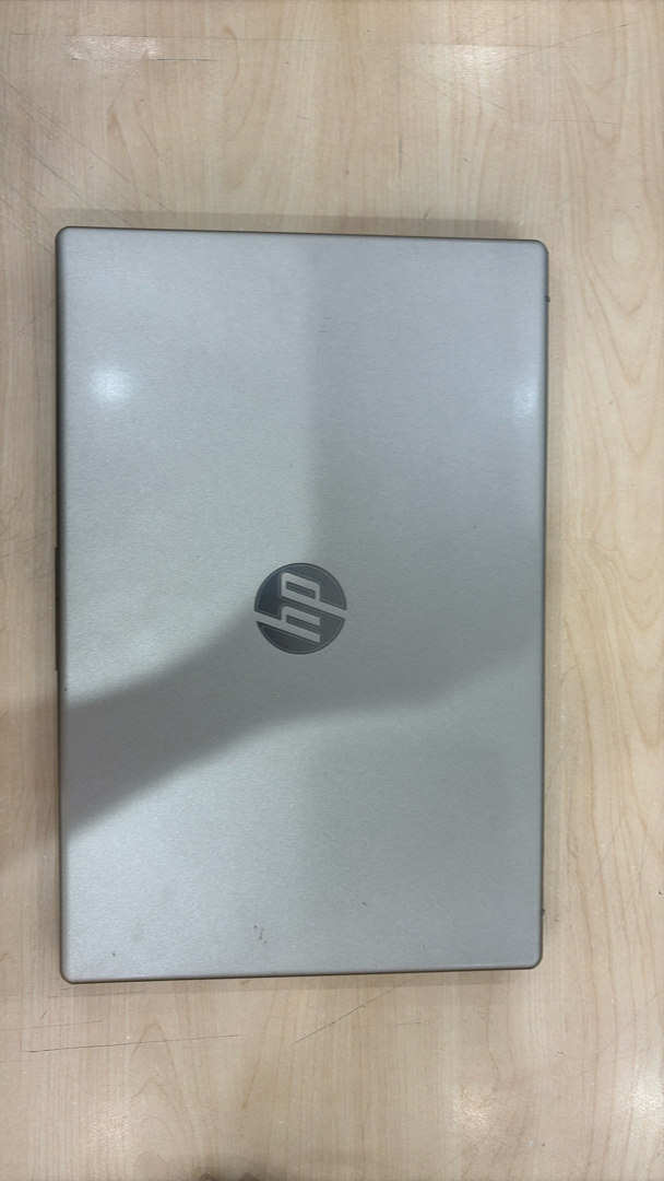 HP 15 fc0085AU R5 7430U/16GB/512GB/15.6 inchF/Win11/(A6VV8PA)/Vàng