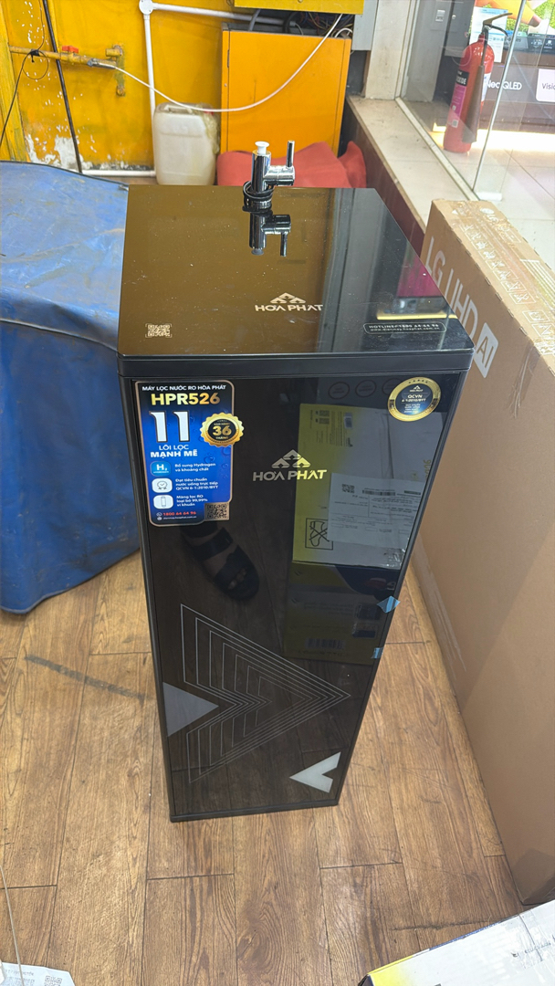 Máy lọc nước RO tủ đứng Hòa Phát HPR526 11 lõi (Imei)