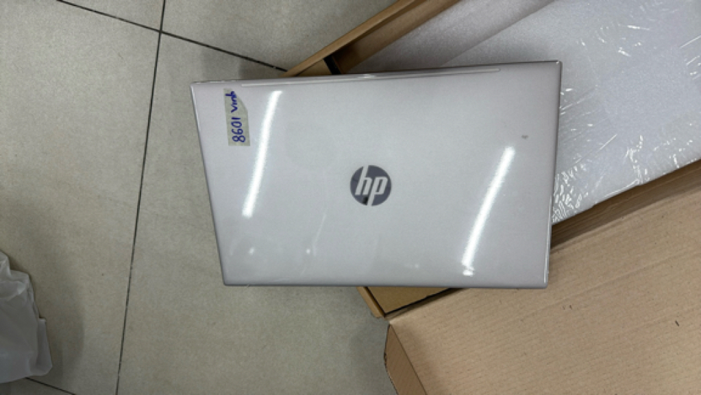 HP Pavilion 15 eg3091TU i7 1355U/16GB/512GB/15.6 inchF/Win11/(8C5L2PA)/Vàng