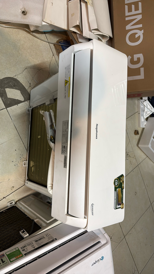 Máy lạnh Nagakawa NIS-C09R2T28