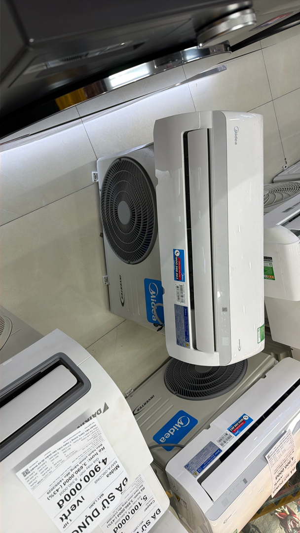 Máy Lạnh Midea MAFA-09CDN8