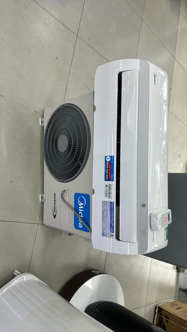 Máy Lạnh Midea MAFA-09CDN8