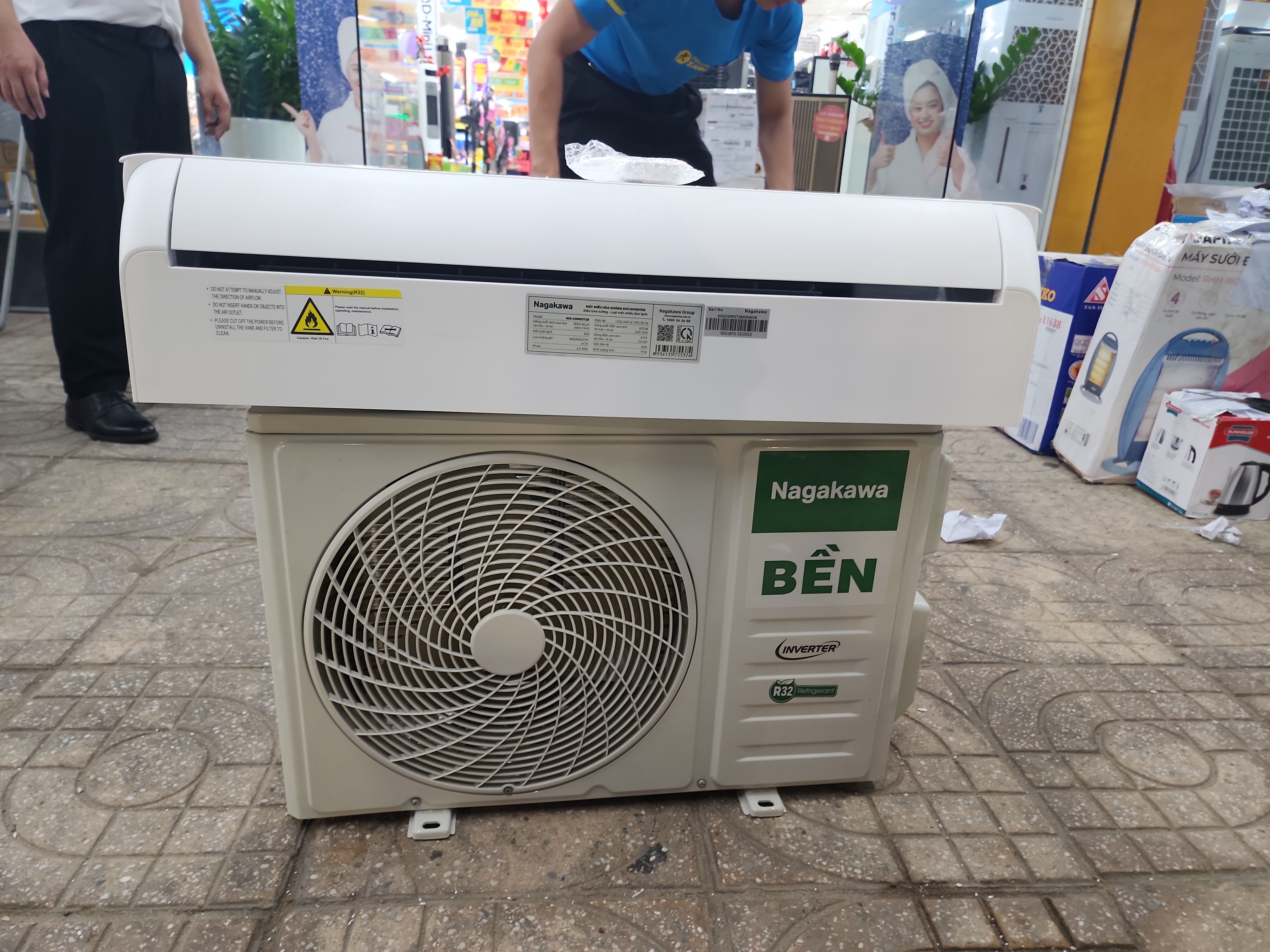 Máy lạnh Nagakawa NIS-C09R2T28