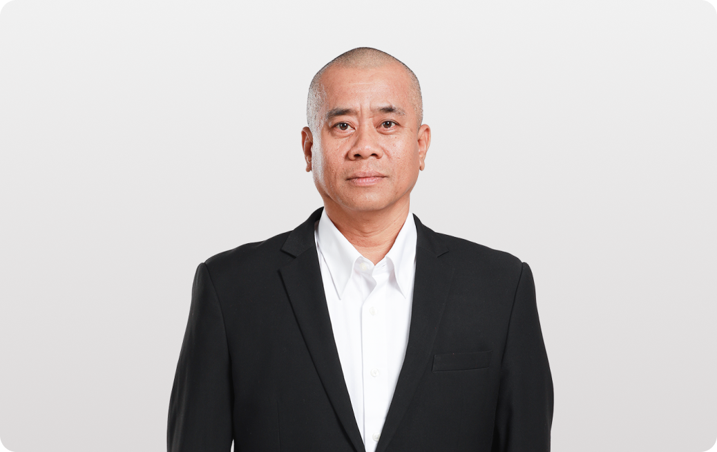 <span>Ông</span>  Trần Văn Hoàng