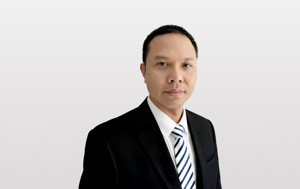 <span>Ông</span>  Võ Lê Giang